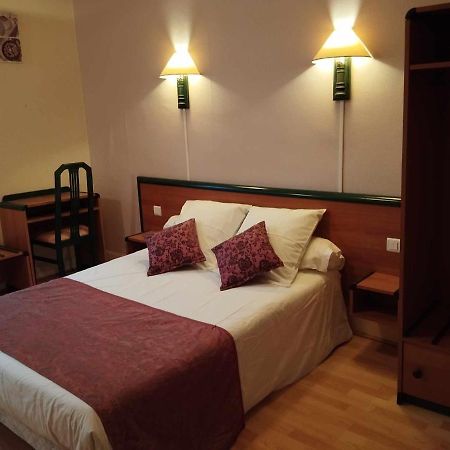 Hotel Moderne Prades-d'Aubrac Kültér fotó