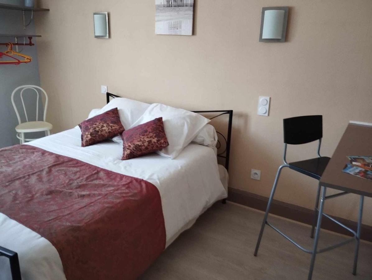 Hotel Moderne Prades-d'Aubrac Kültér fotó
